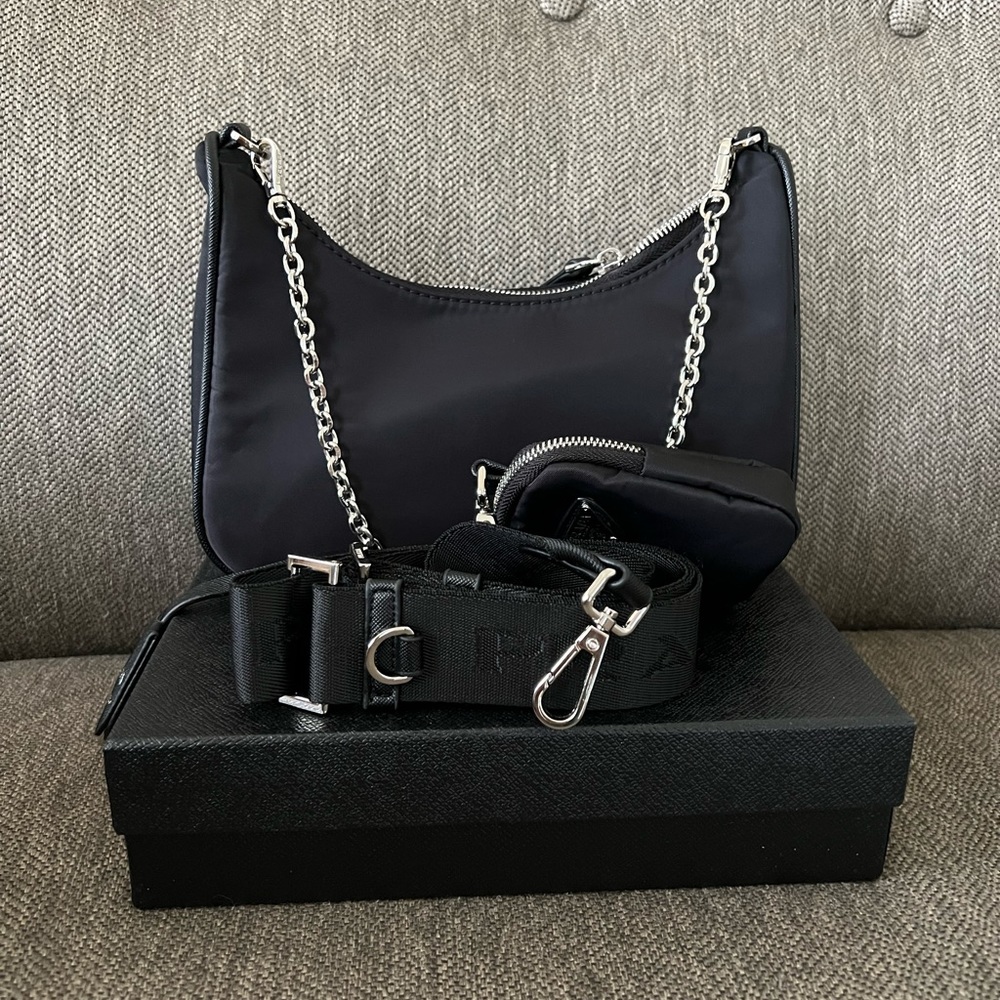 New Black silver handbag